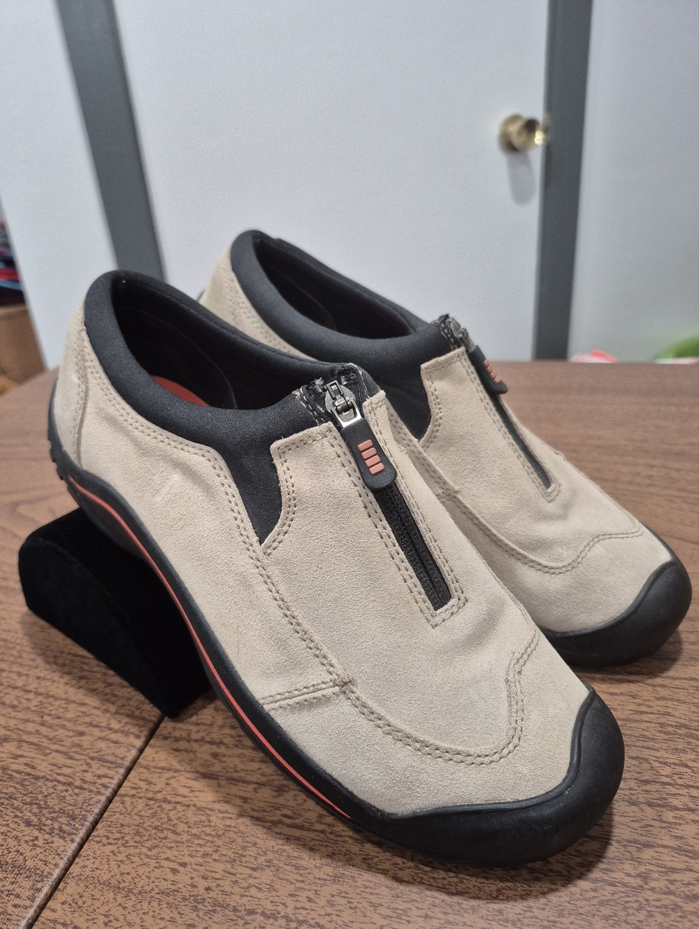 Like New! Lands End Womens All Weather Slip On Zipper Suede Shoes